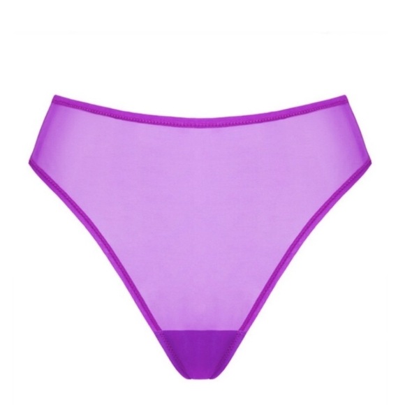 CUUP Plunge Bra Set in Mirage - Picture 6 of 10